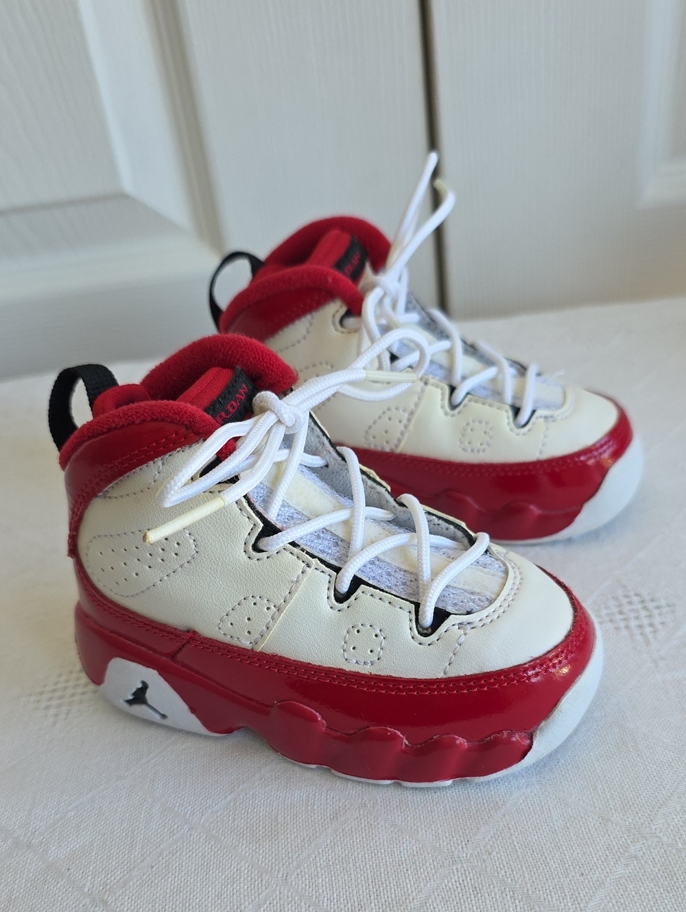 Jordan 9 Retro White and Red High-Top Sneakers Size Toddler 5C